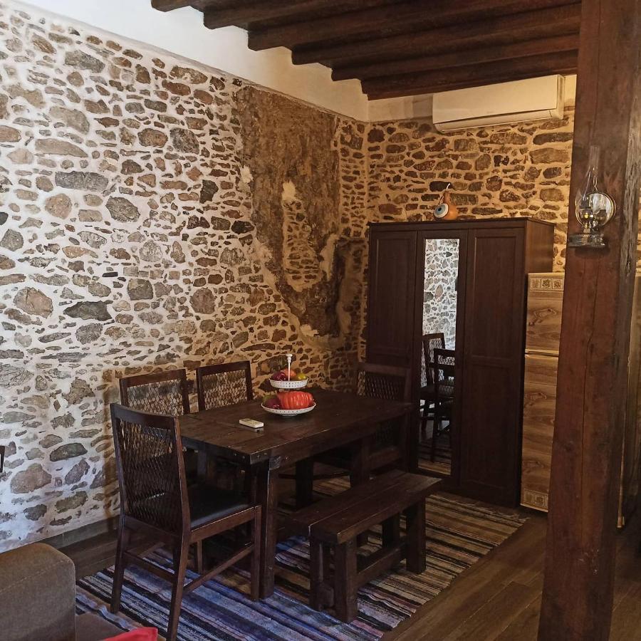 Areti'S Traditional House Apollona Экстерьер фото
